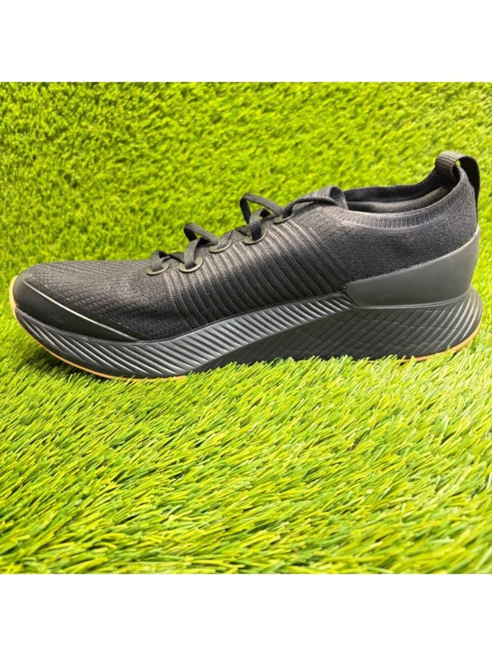 Allbirds Tree Glider Mens Size 11.5 Black Gum Athletic Running Shoes Sneakers